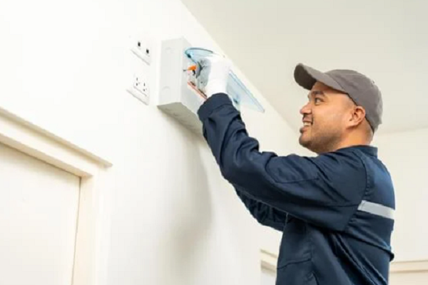 Important Electrical Safety Tips for 2025